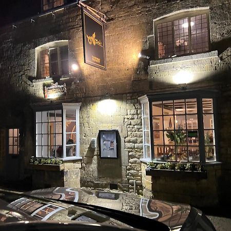 Siam Cottage Guesthouse Over 300 Years Old With Thai Restaurant Moreton-in-Marsh Bagian luar foto